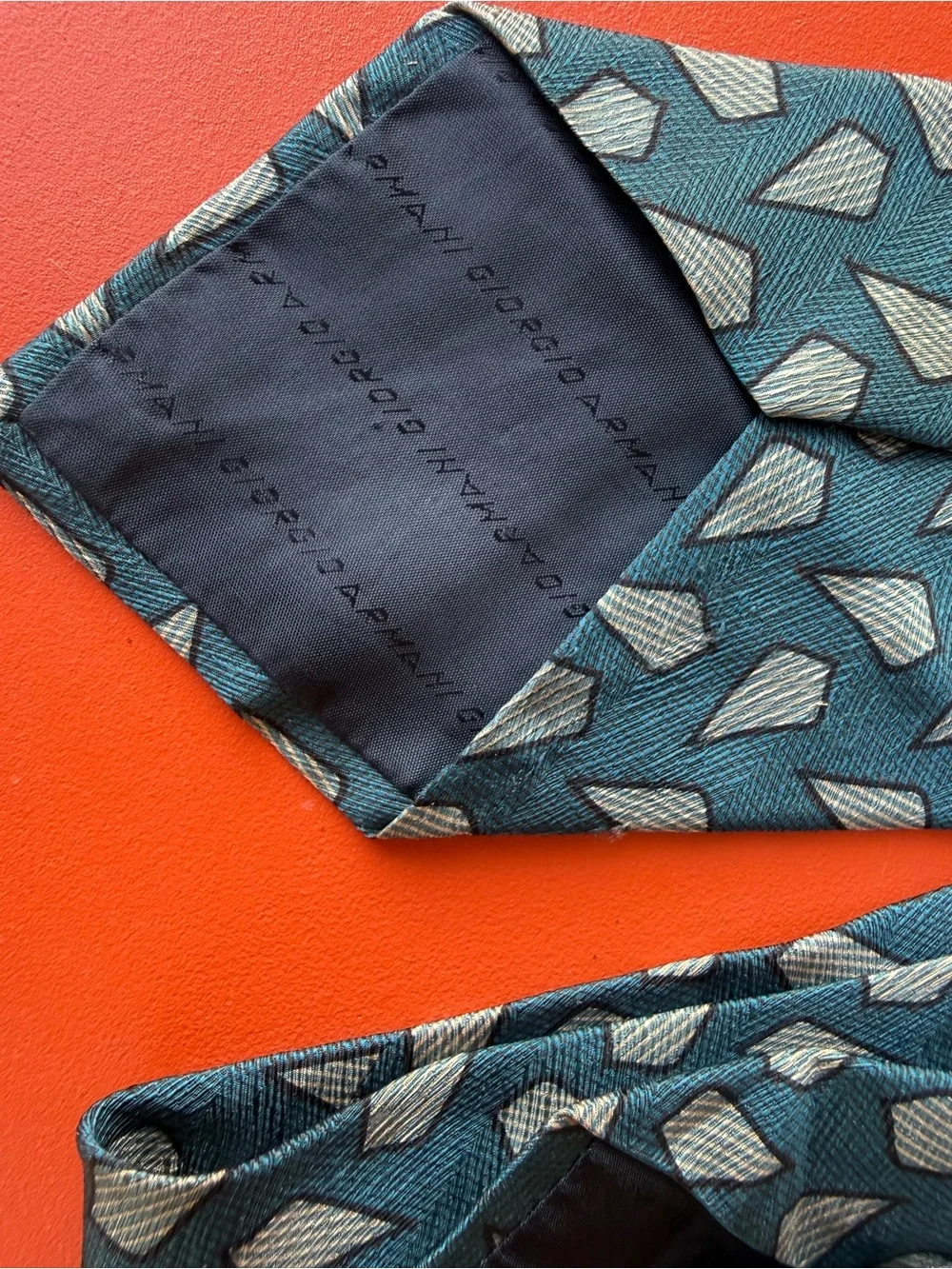 Giorgio Armani Tie 100% silk vintage
